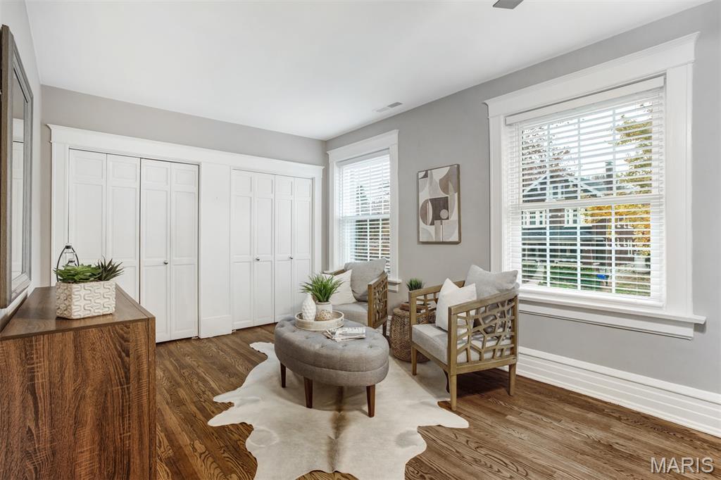 West Portland Place - Residential