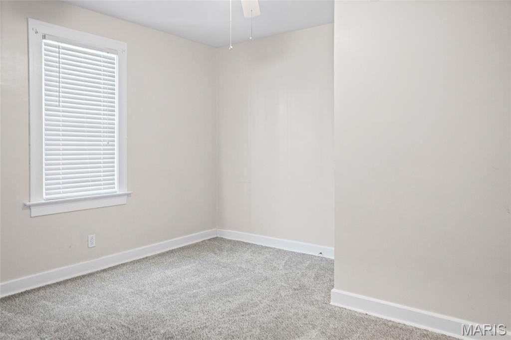 Bueschs Acres - Residential Lease