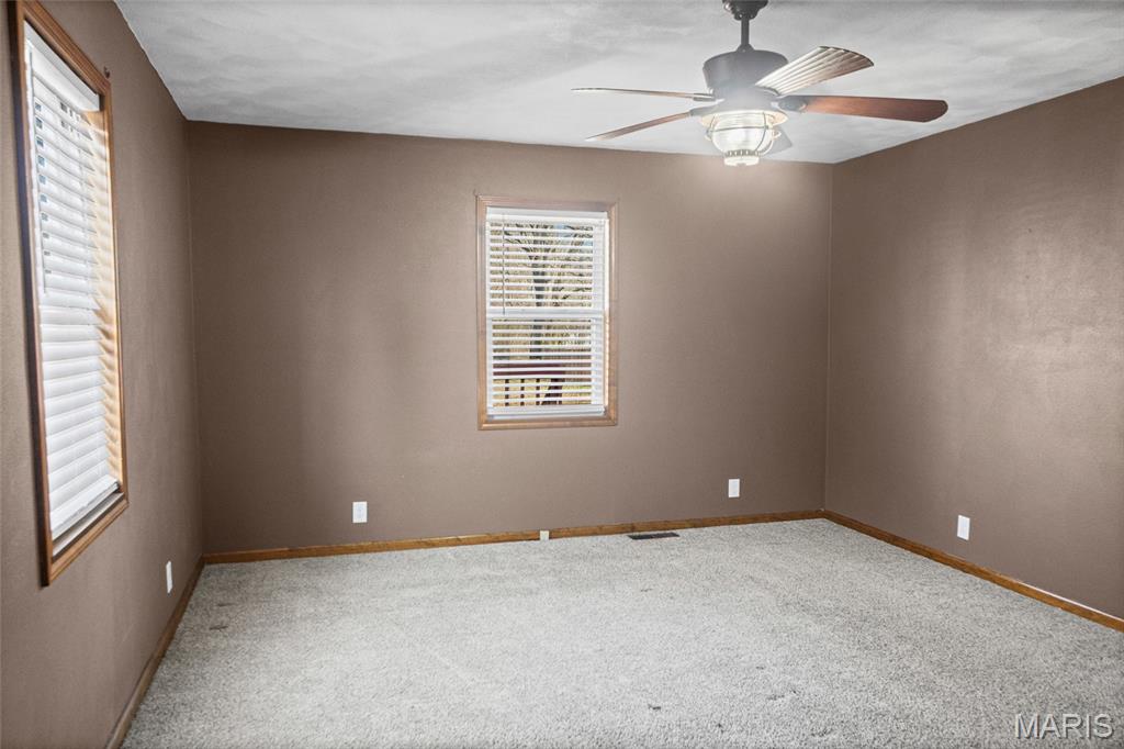 Bueschs Acres - Residential Lease