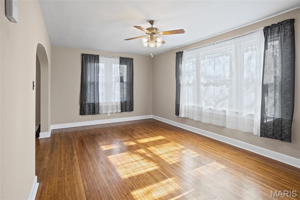 Bueschs Acres - Residential Lease