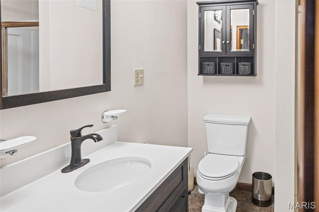 Bueschs Acres - Residential Lease