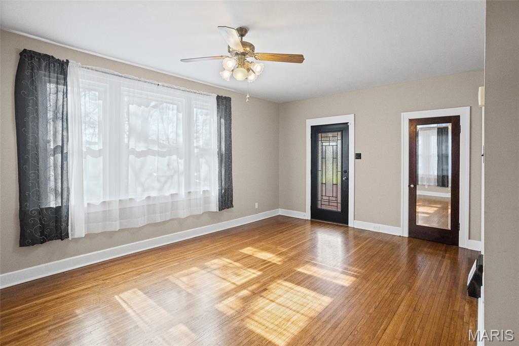 Bueschs Acres - Residential Lease