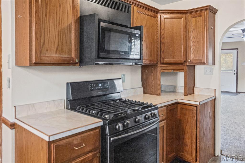Bueschs Acres - Residential Lease