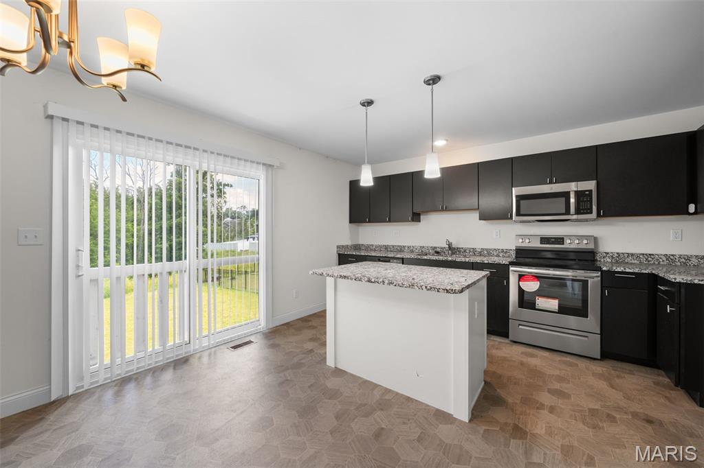 Majestic Lakes - Residential