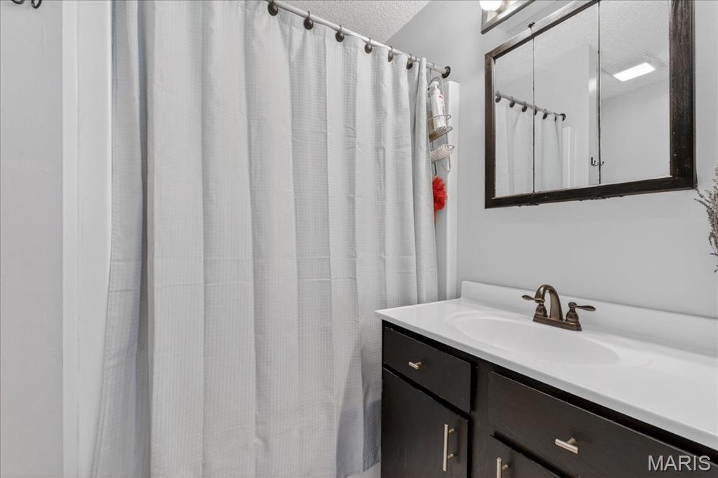 Raintree Village Condo Sec Ph 01 - Residential