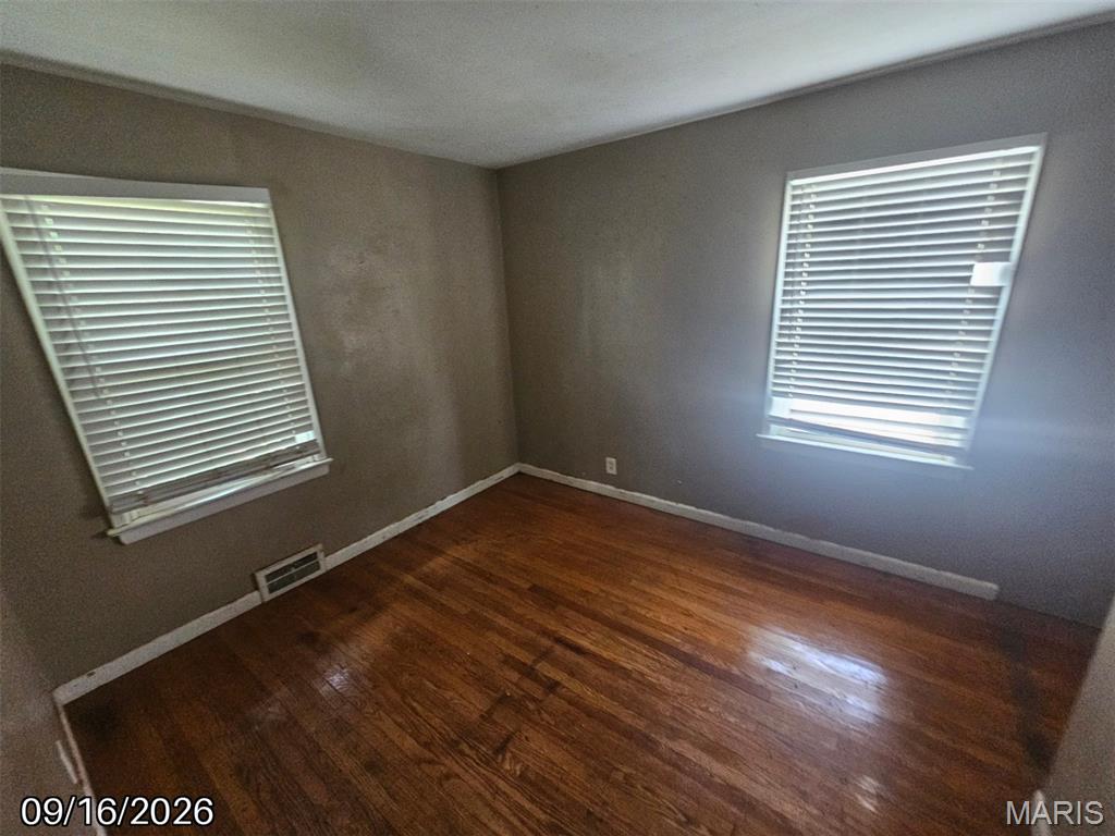 Belle Crest 03 - Residential
