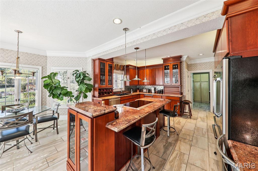DU PONT HILLS - Residential