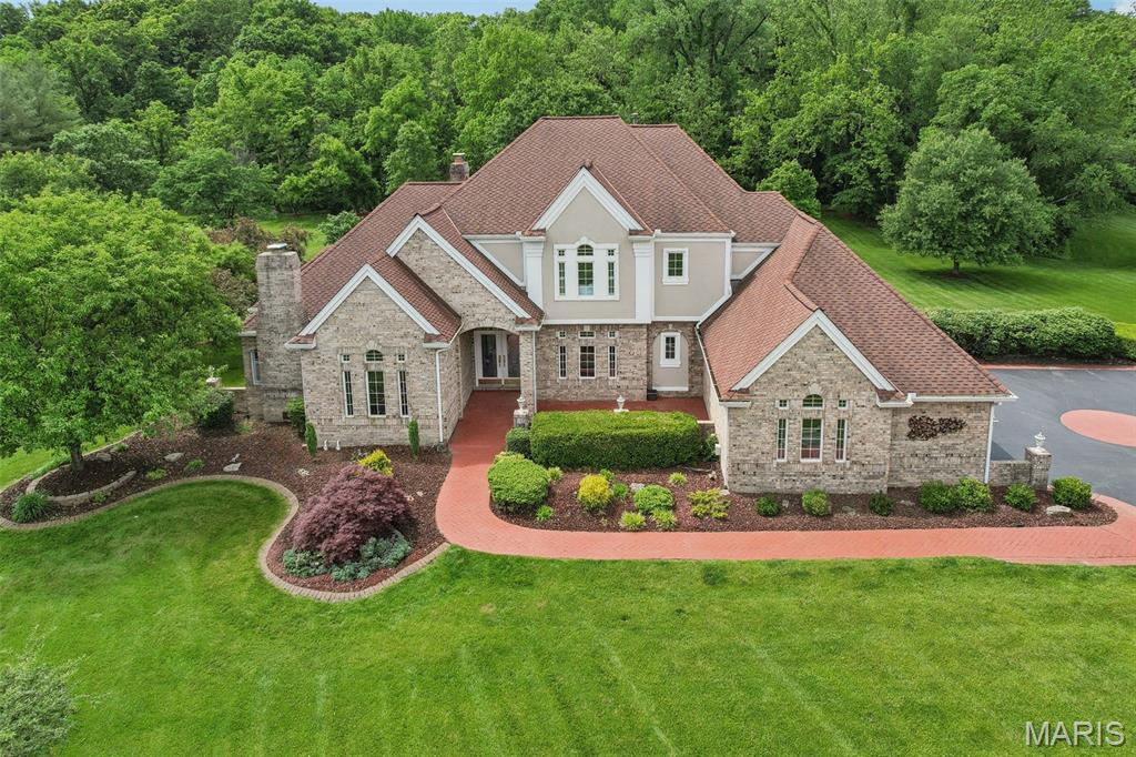 DU PONT HILLS - Residential