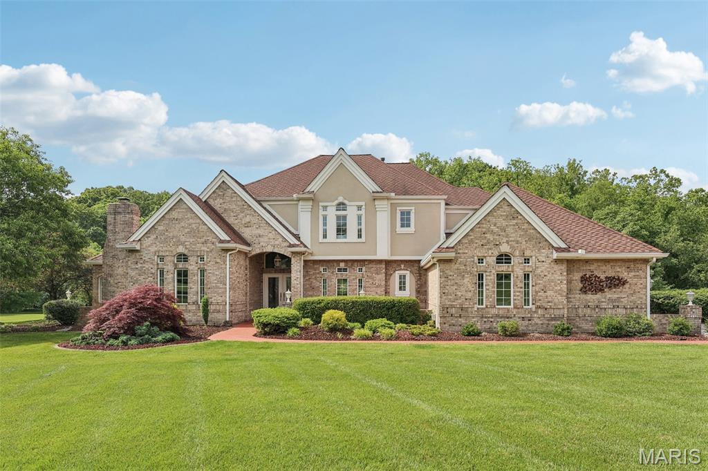 DU PONT HILLS - Residential