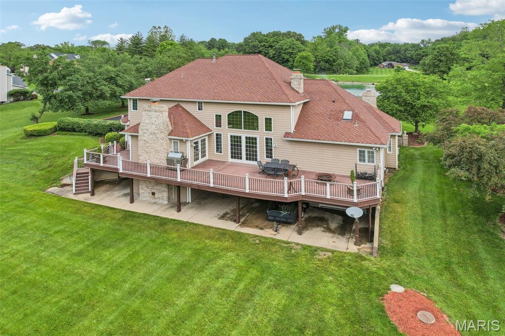 DU PONT HILLS - Residential