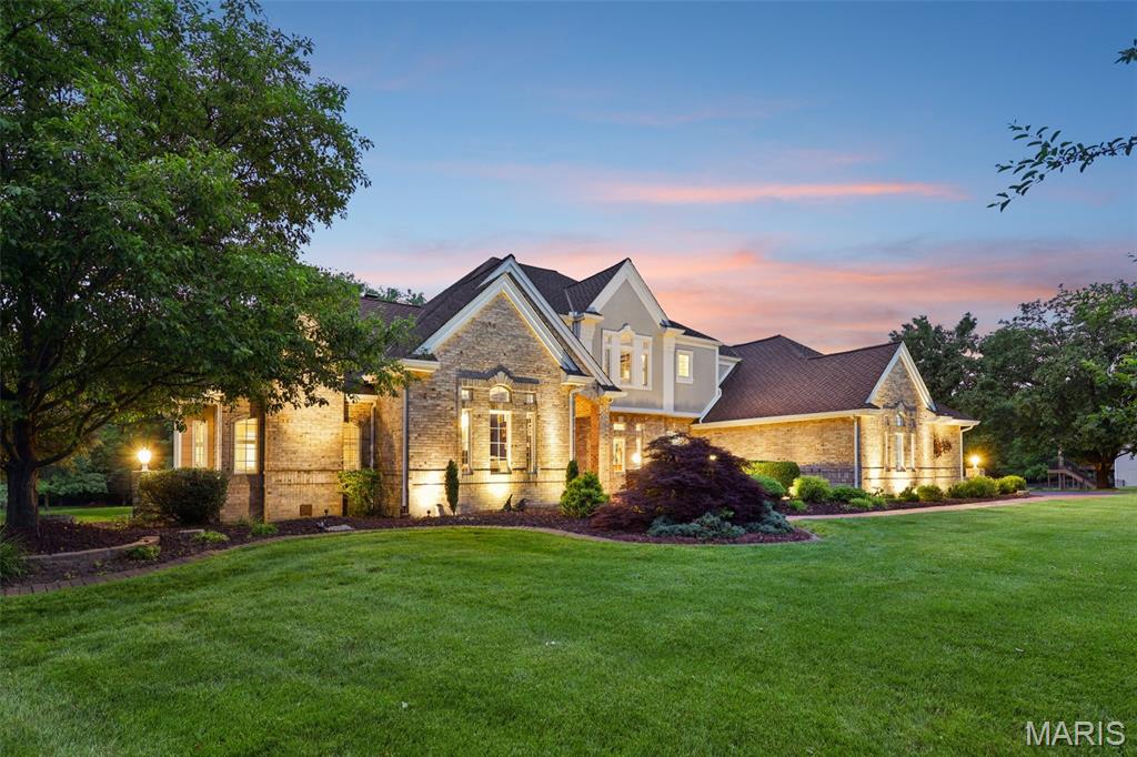 DU PONT HILLS - Residential