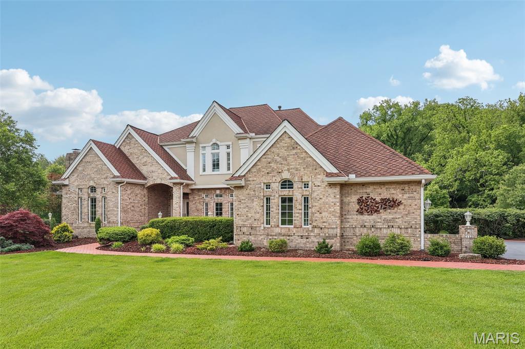 DU PONT HILLS - Residential