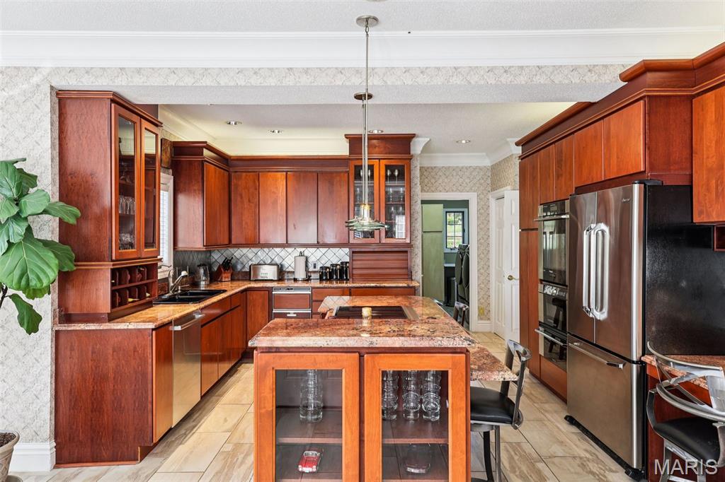 DU PONT HILLS - Residential