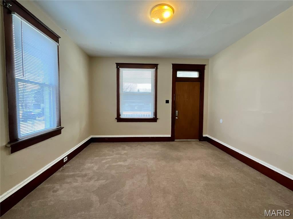 North Belleville/Town - Residential Income