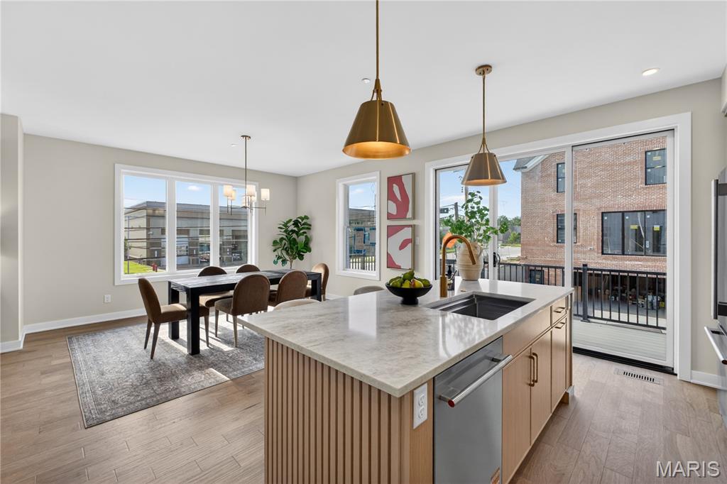 tower hill - Residential