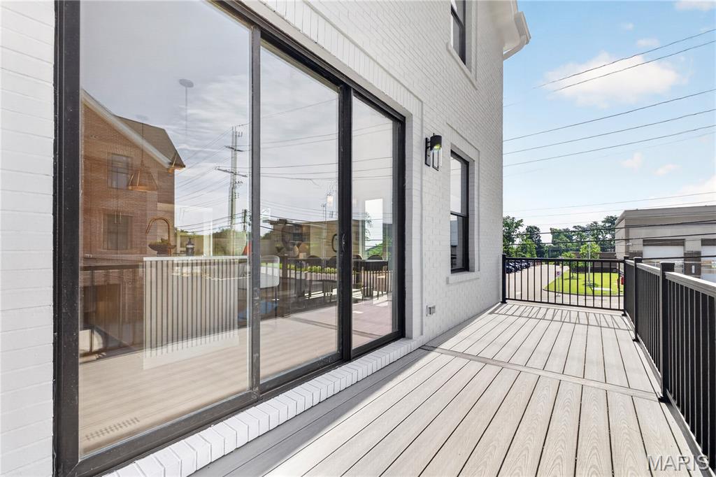tower hill - Residential