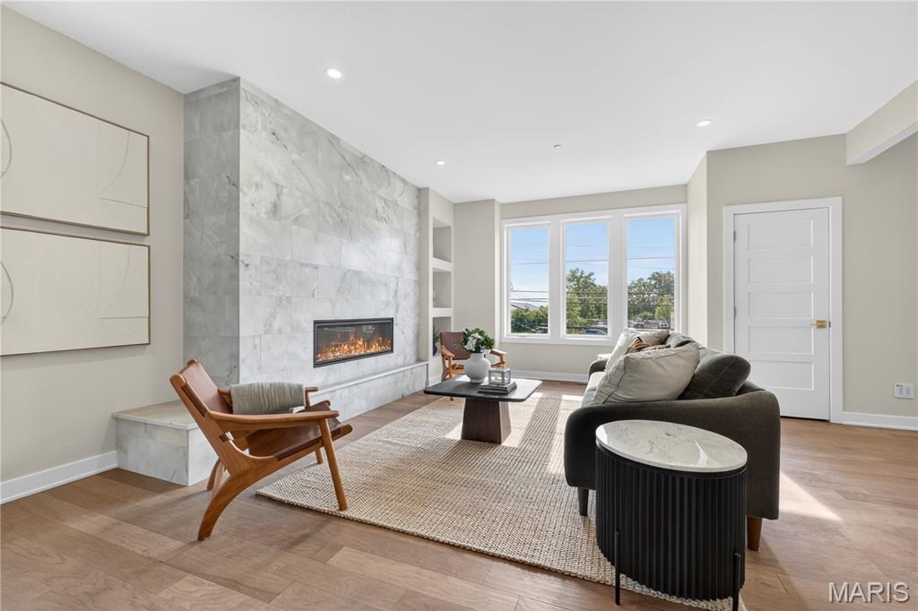 tower hill - Residential