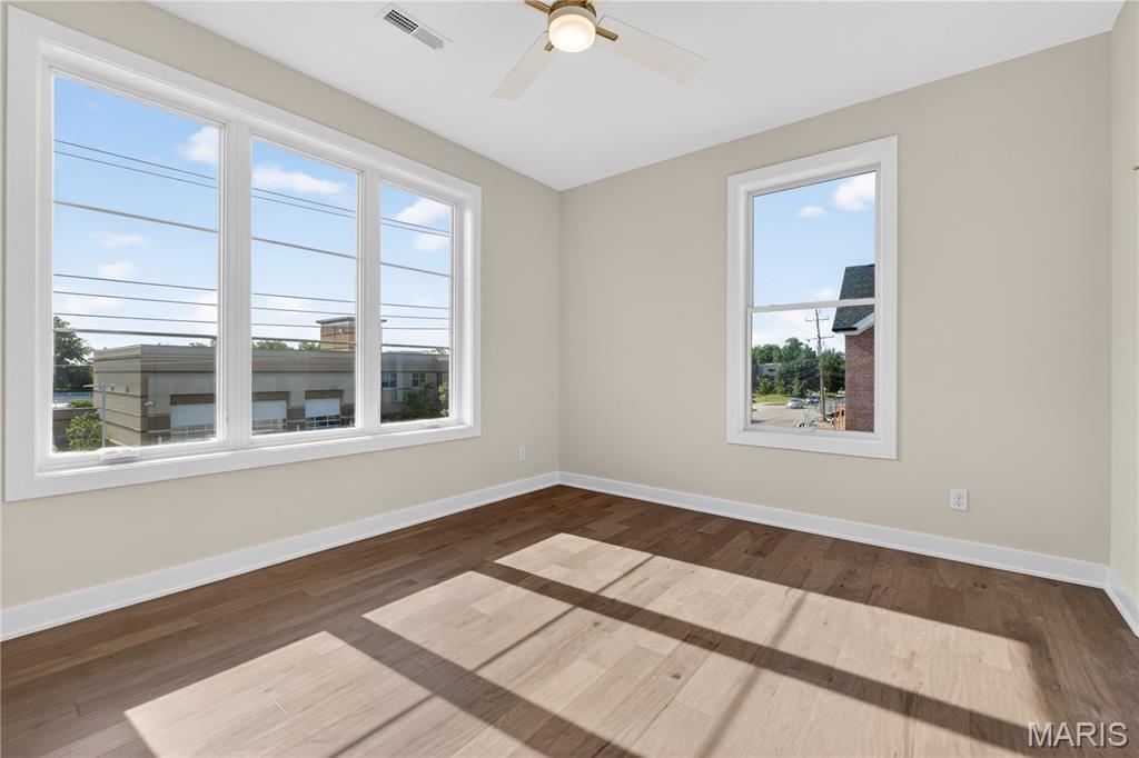 tower hill - Residential