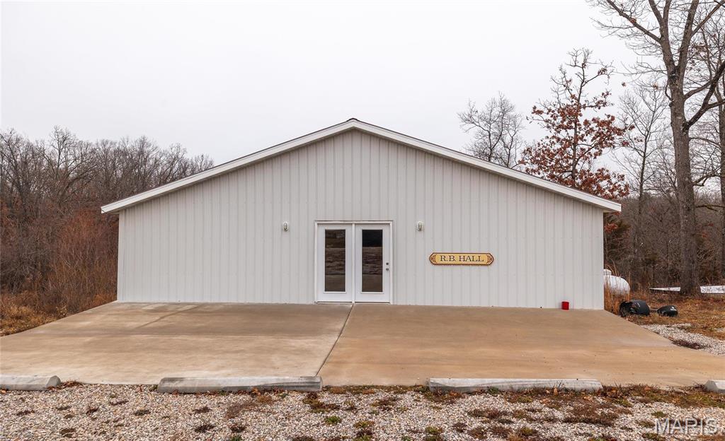 n/a - Commercial Sale