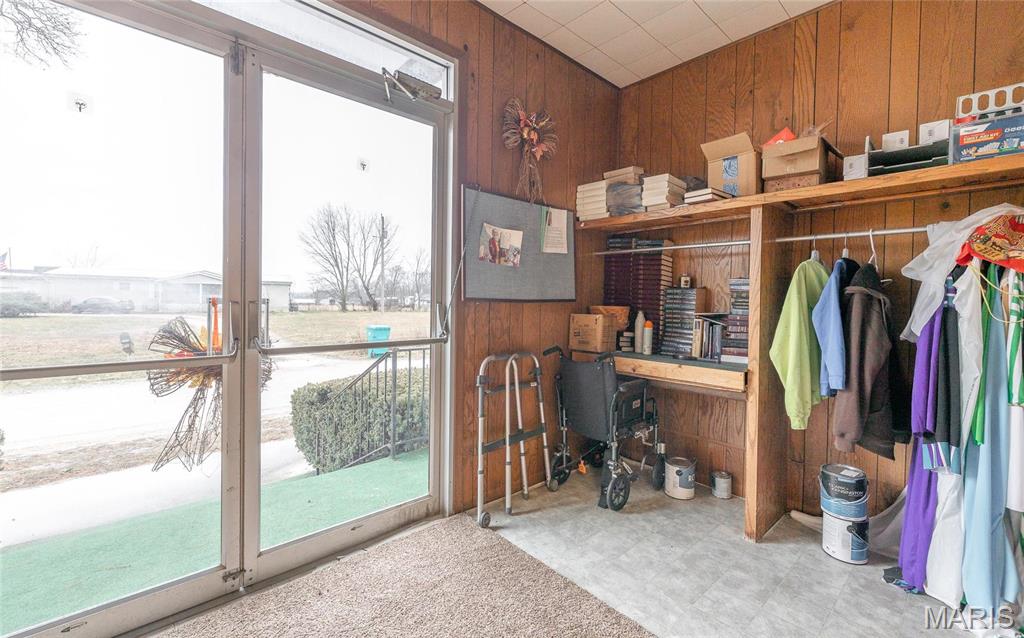 n/a - Commercial Sale