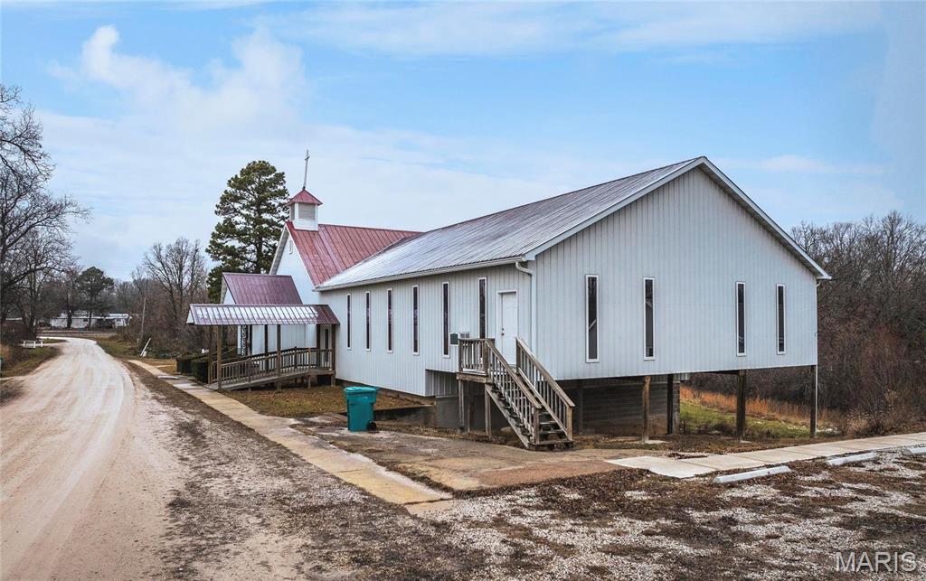 n/a - Commercial Sale