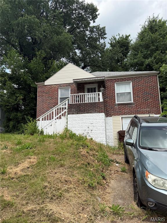 Investor Special in Jennings, MO! this 2 bedroom 1 bath brick bungalow is waiting for your vision!  Seller is selling AS-IS, please write on special sale contract !