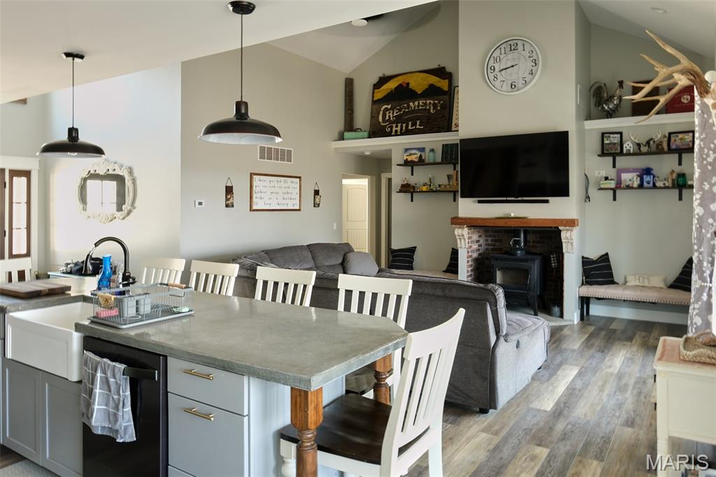 Cedar Ridge 2 - Residential