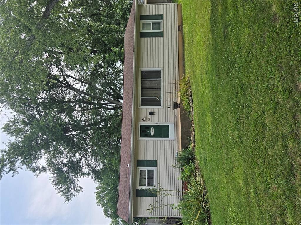 Nice 3 bedroom with lots of the big-ticket items already done. Hardwood floors could be easily re finished. Newer A/C, roof, and windows. Nice back yard and walking distance to the park. Super convenient location close to everything!