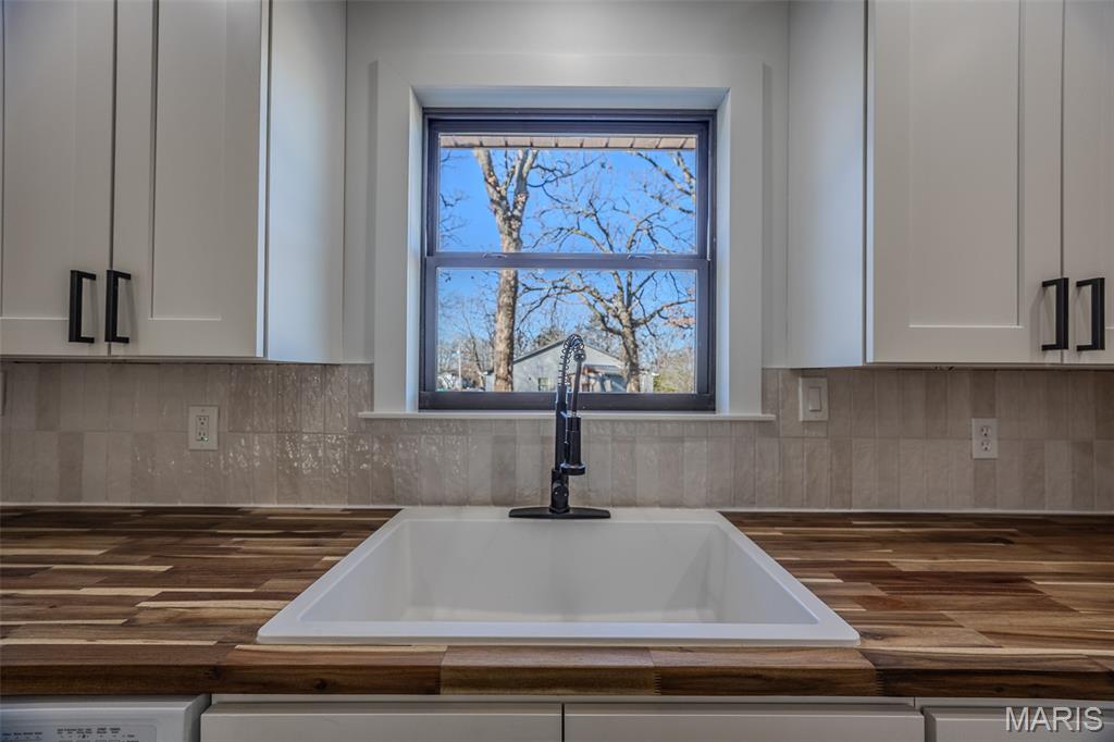 Hillhouse Addition - Residential