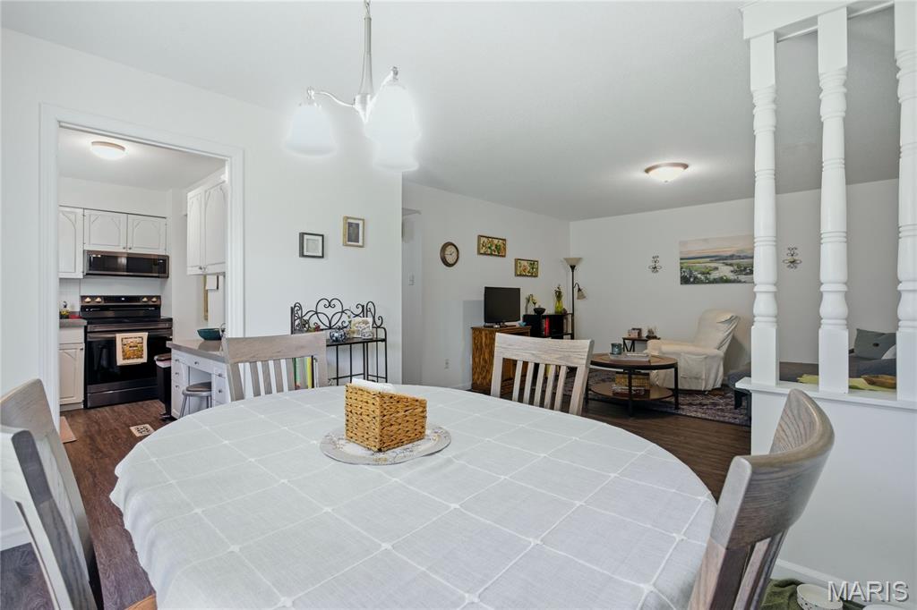 Chateau De Ville Condo Sec - Residential