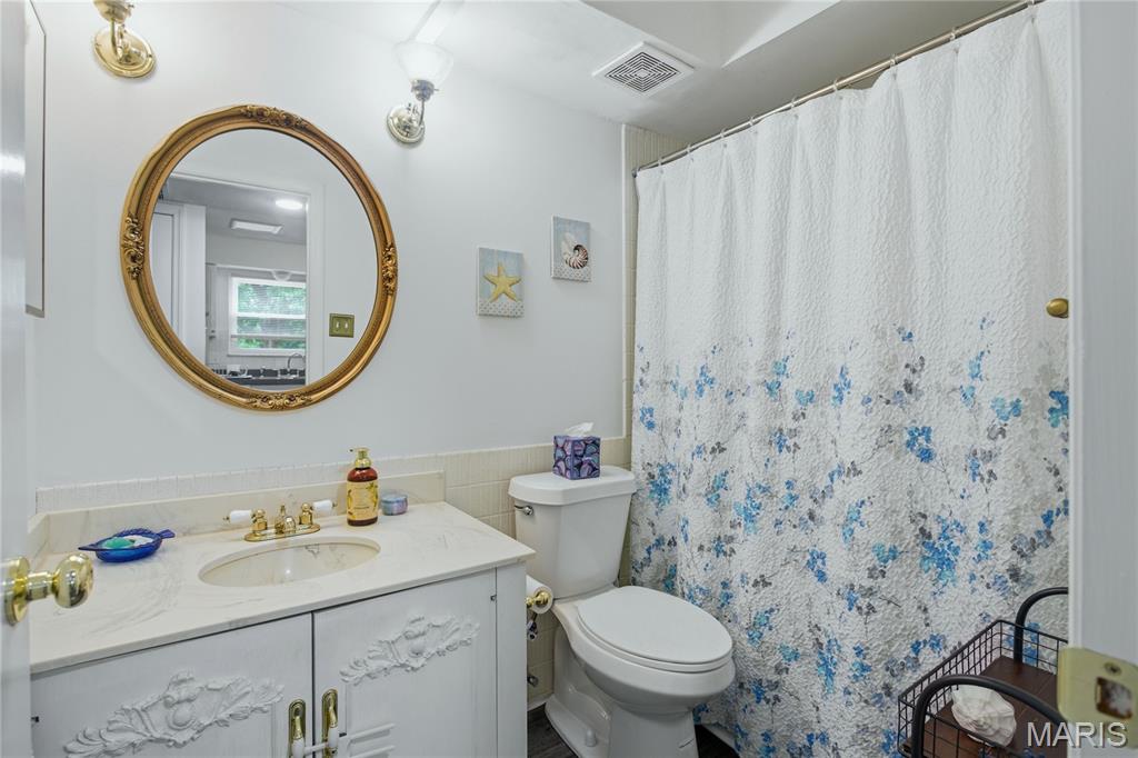 Chateau De Ville Condo Sec - Residential