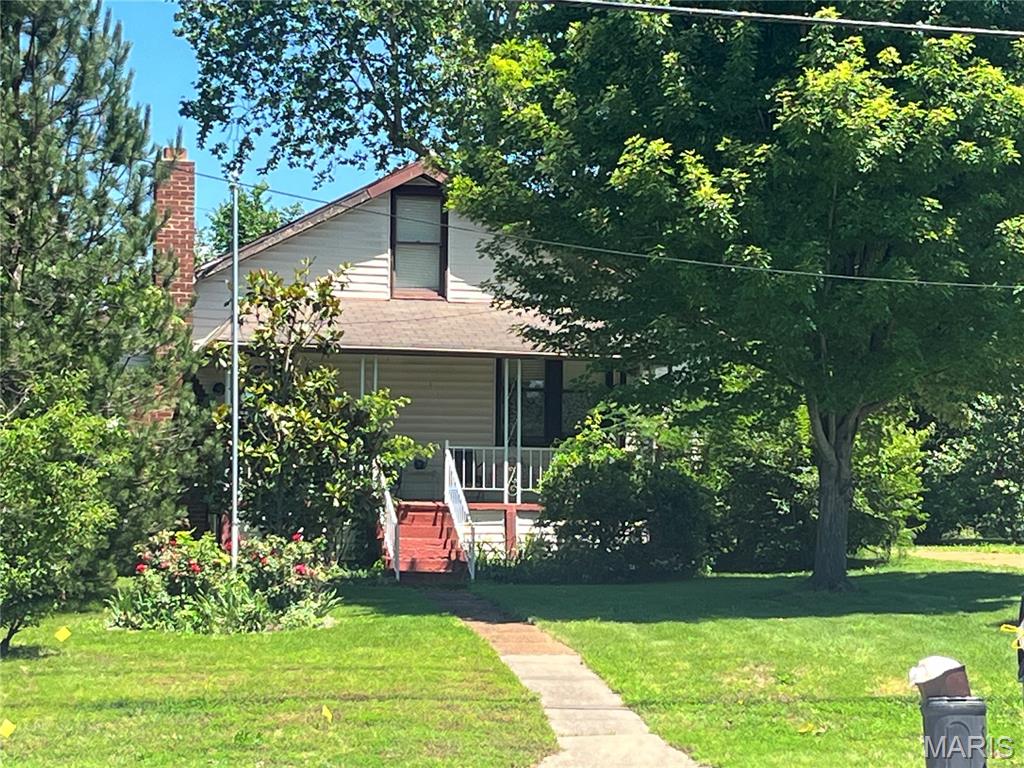 Attention Investors:  This property is to be sold as a package that includes 4938, 4942, and 4950 Lemay Ferry Rd. Combined package list price is $600,000.   All properties to be sold as is.  Showings only after an accepted contract. 4938 and 4942 are tenant occupied and are income producing properties.   Do NOT disturb tenants.