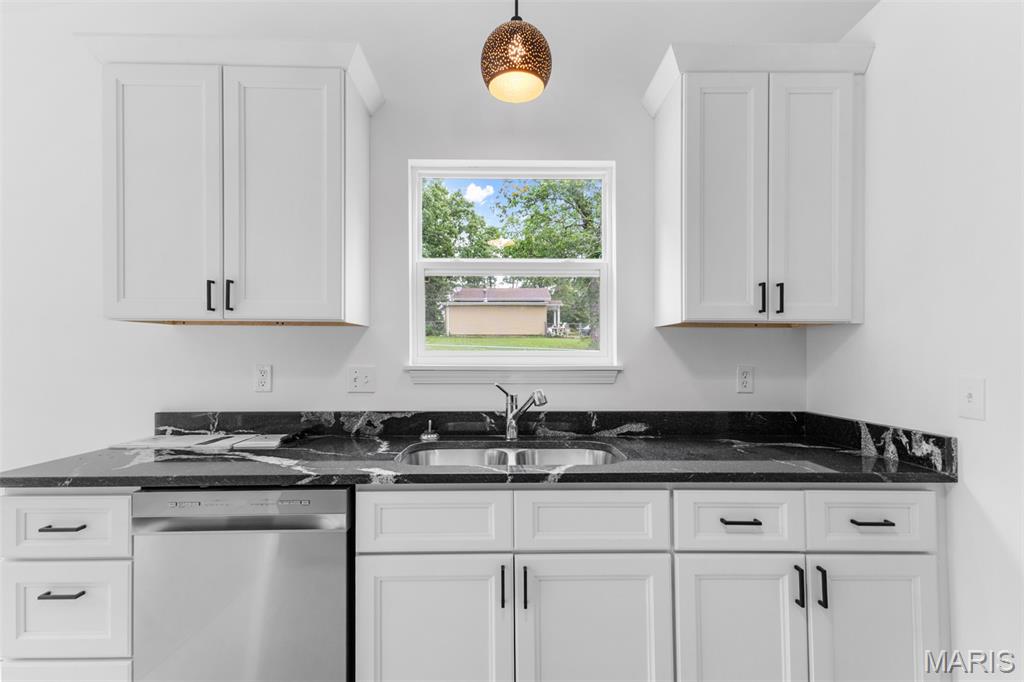 Lake Timberline 16 - Residential