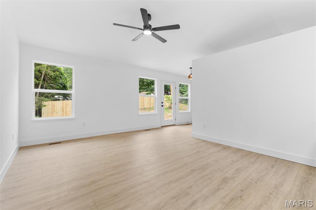 Lake Timberline 16 - Residential
