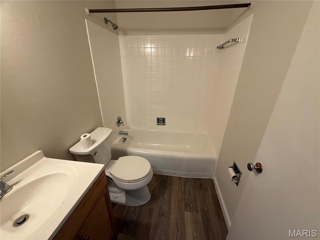 De Smet Circle - Residential Lease