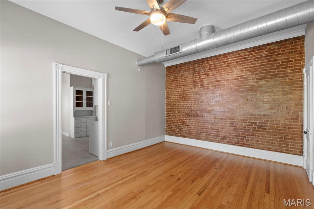 St Louis Heights - Commercial Sale