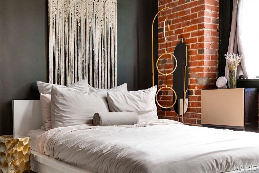 Knickerbocker Lofts Condos - Residential