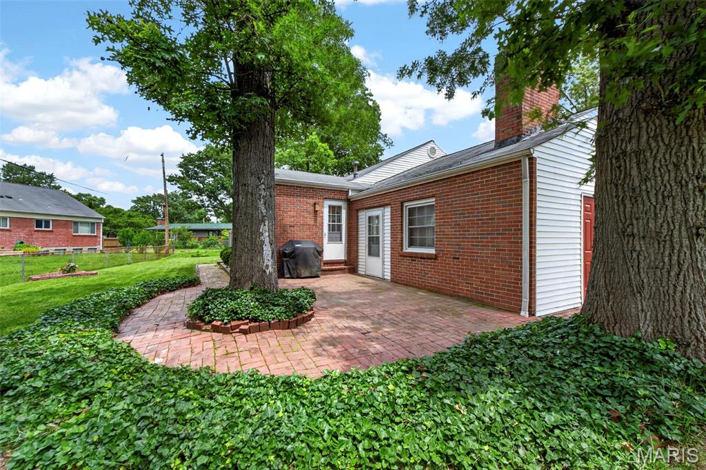 Foxrun 1 - Residential
