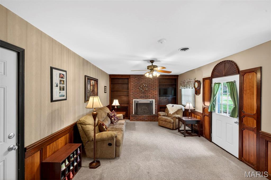 Foxrun 1 - Residential