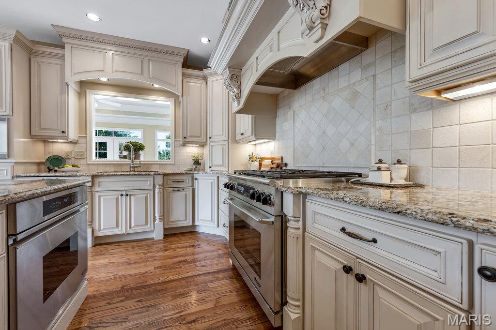 Wilson Manor - Residential