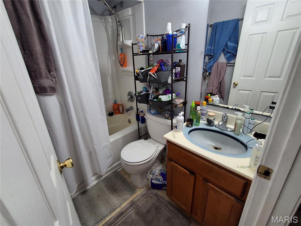 Park Crest Apt Resub - Residential Income
