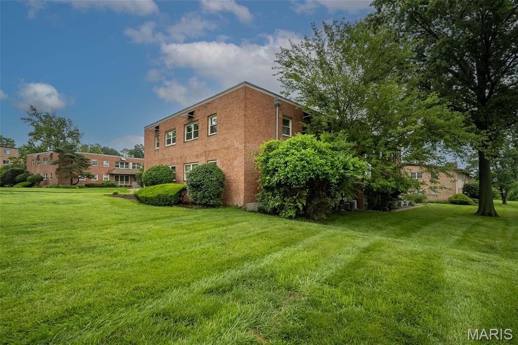 Delcrest Condo - Residential