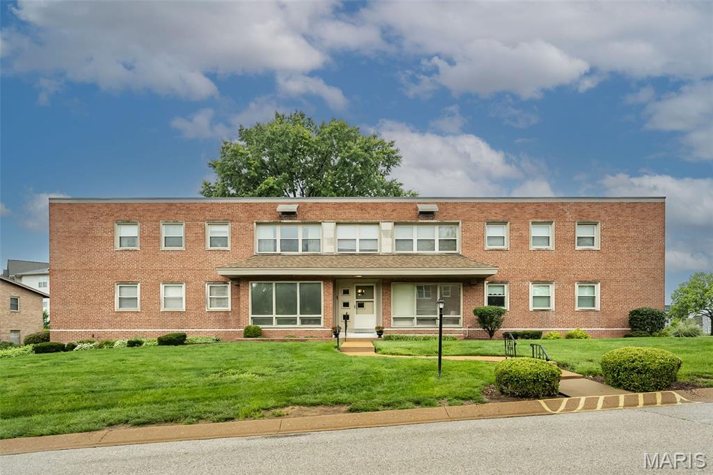 Delcrest Condo - Residential