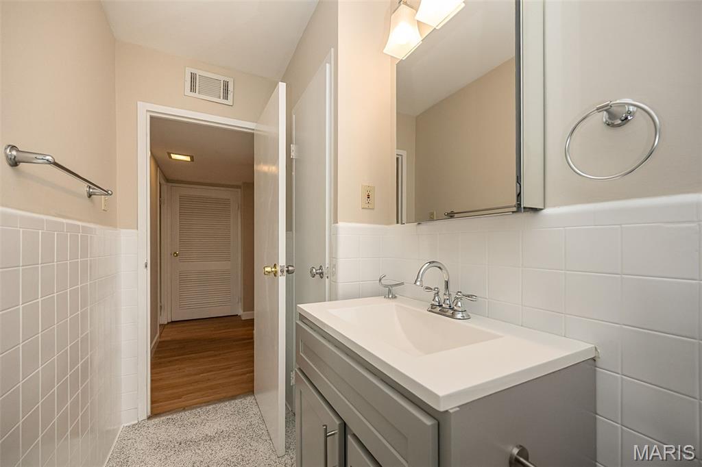 Delcrest Condo - Residential