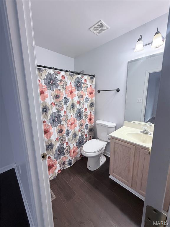 Brownstone Village At Thornbury #1 - Residential
