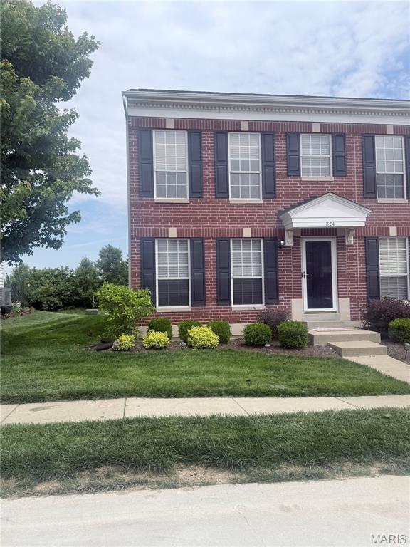Looking for low-maintenance living, close to countless restaurants and stores and located within Wentzville School District. Upstairs the bonus loft space gives ample division between both bedrooms. The primary suite is flooded with natural light, a large walk in closet and it's own full bathroom. A short walk to the community pool and you've found the perfect place to call home just in time for summer!