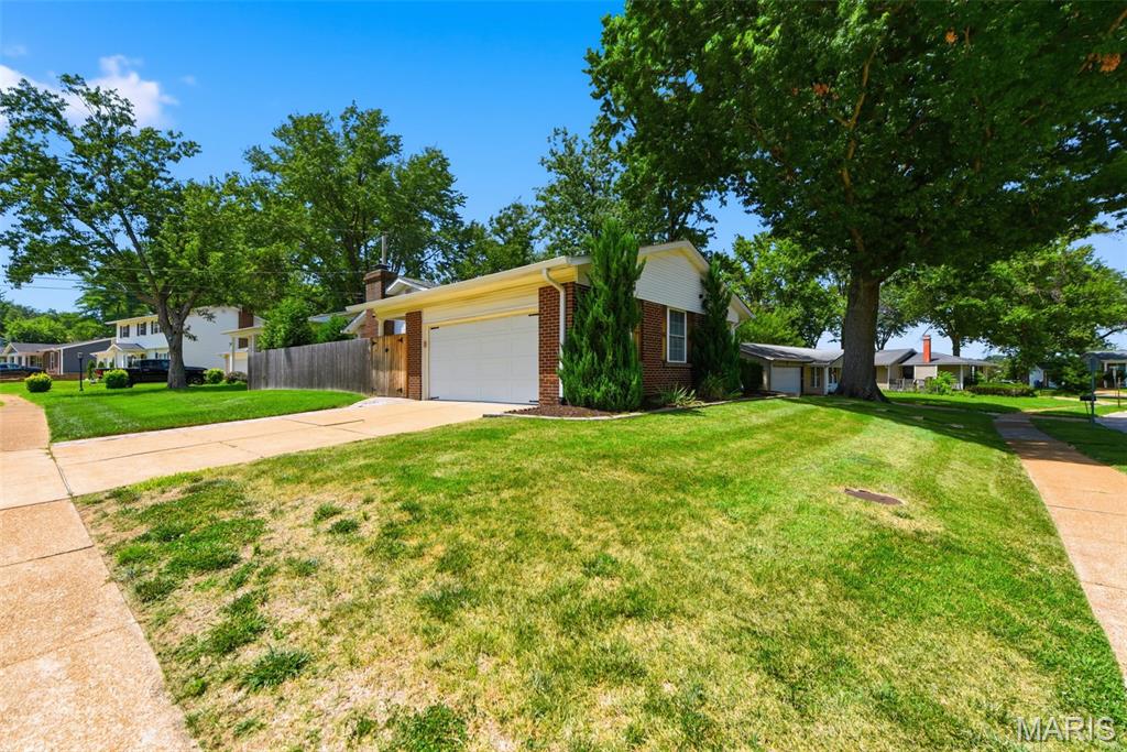 Foxborough 1 - Residential