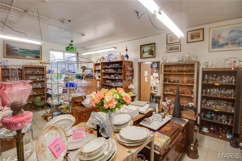 Not in a subdivision - Commercial Sale