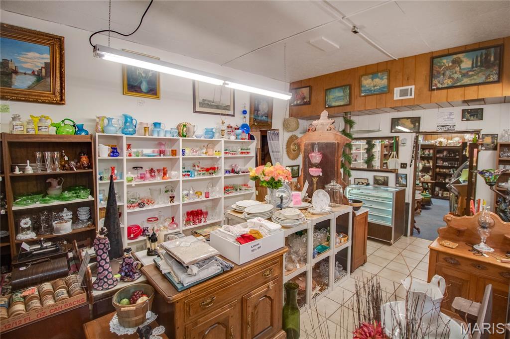 Not in a subdivision - Commercial Sale
