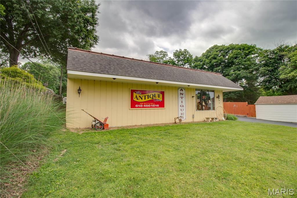 Not in a subdivision - Commercial Sale